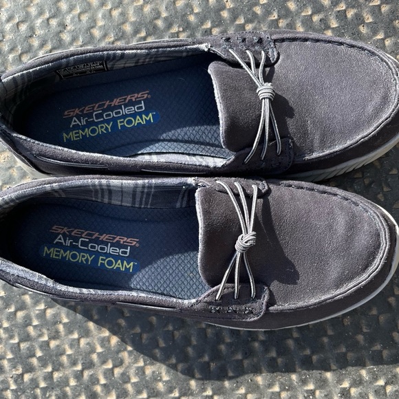 Skechers Blue/Gray Slip-On Size 8 Memory Foam - Picture 3 of 10